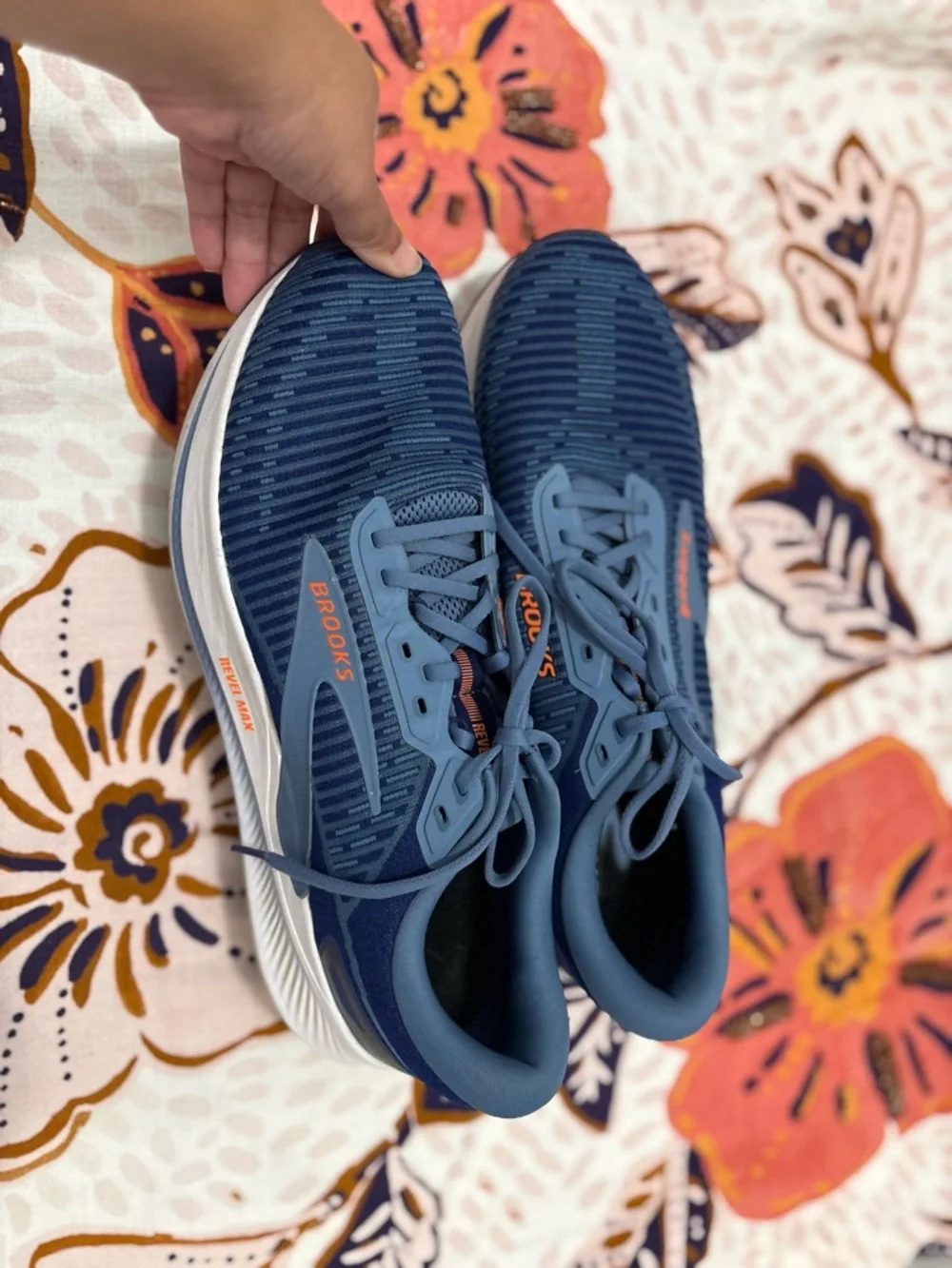 Brooks Revel Max Running Shoes Beacon Blue/Moonlight/Orange Size 15